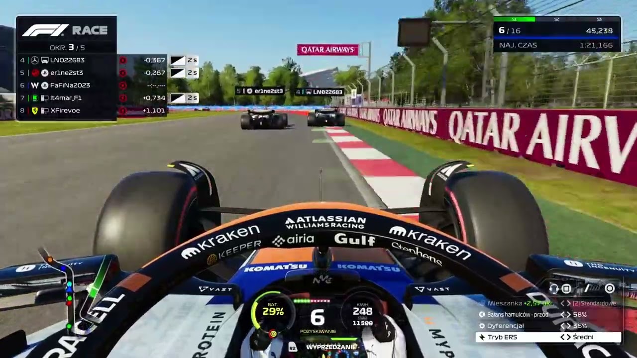 Im pretty bad at F1 25 so pls dont hate me 😭🙏