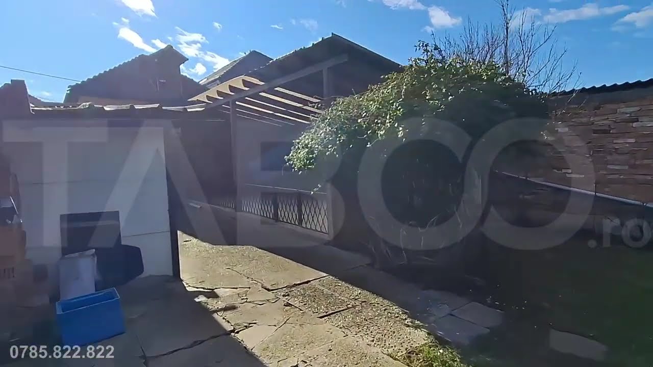 COMISION 0% Casa individuala de vanzare cu gradina acces auto si garaj