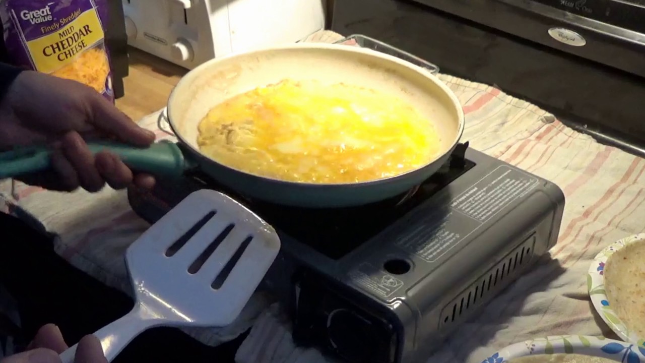 Camp stove