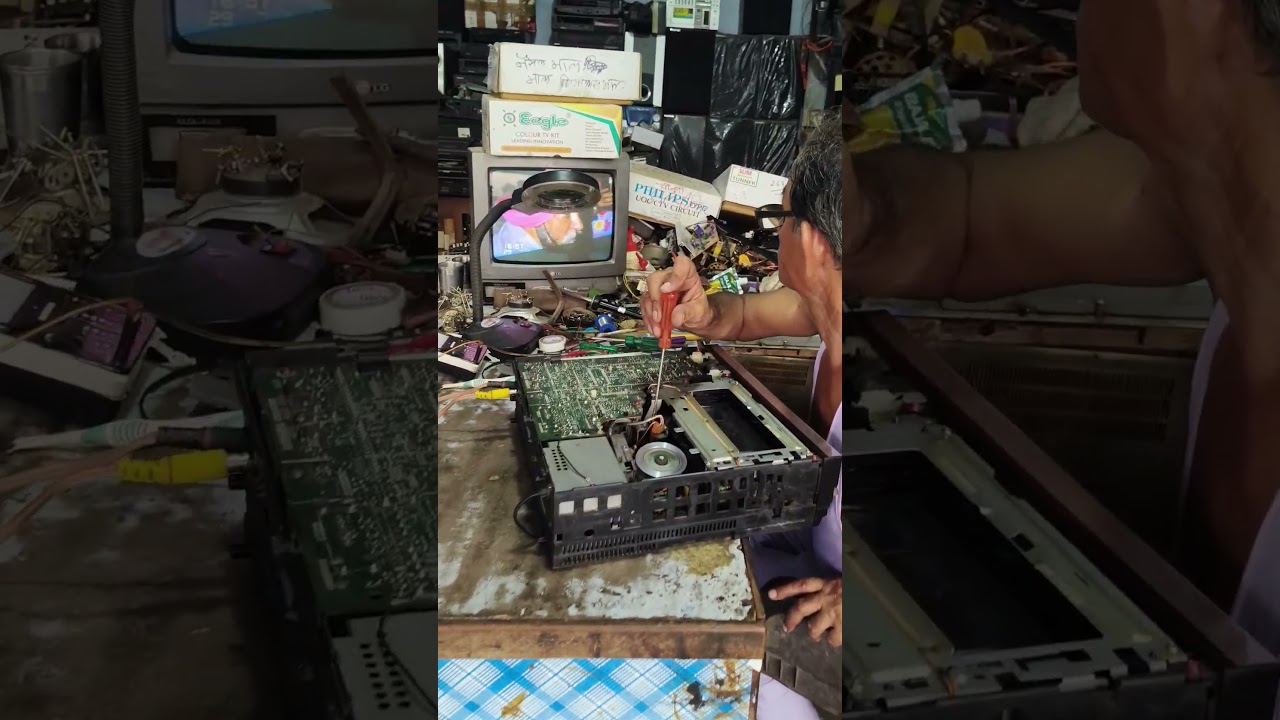 VCR Video Cassette Recorder Repairing Service Centre Shop #vcr #vhs #radio #cassette #tape #repair