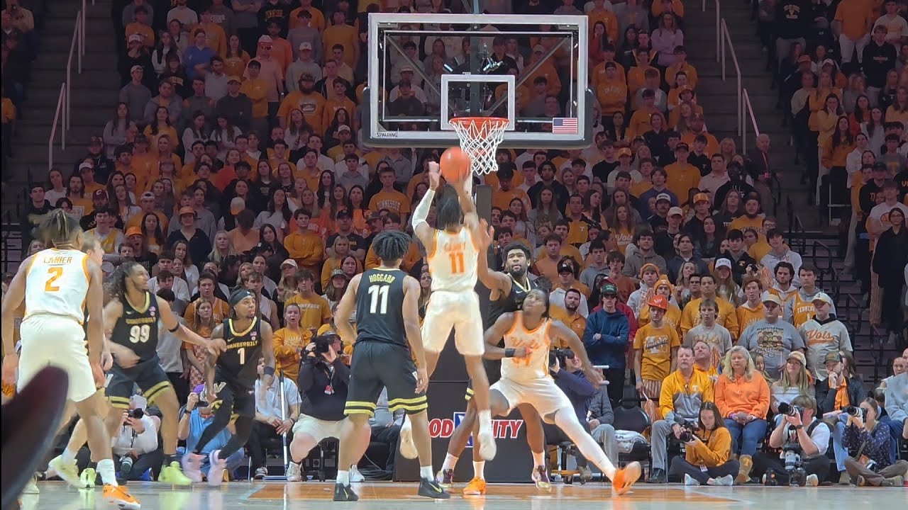 Jordan Gainey scores! Tennessee Volunteers Basketball vs Vanderbilt Commodores #GoVols