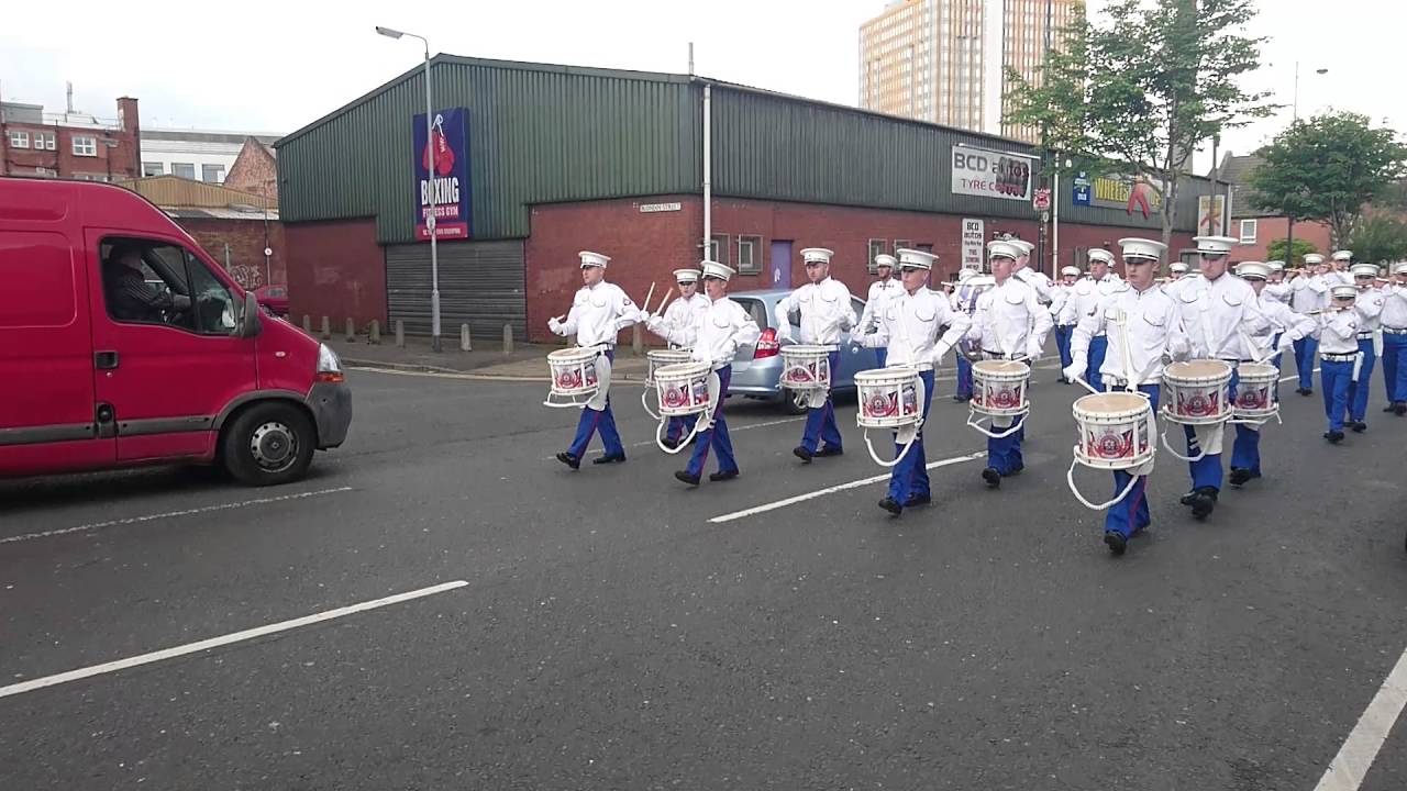 Ulster First Flute Band - UFFB - CALLING DOON THE LINE