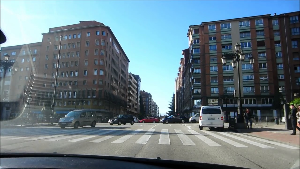 Oviedo paseo desde Ciudad Naranco al Centro M&eacute;dico de Asturias