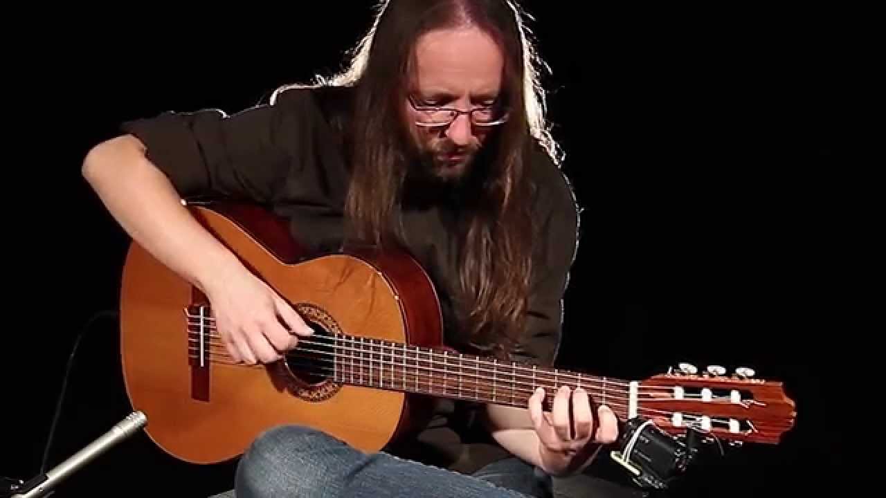Mateusz Tranda - Autumn Leaves