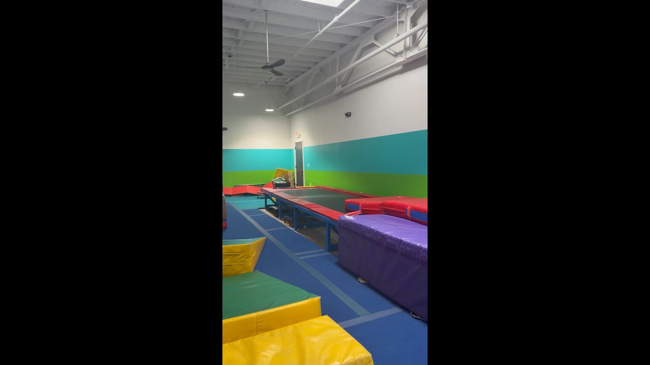 Handstand and round off work