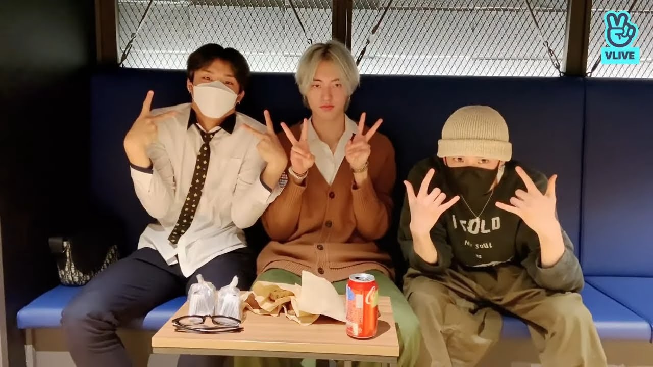 [ENG SUB] TREASURE HARUTO LIVE VLIVE (2022.04.27) HARUTO VLIVE 2022