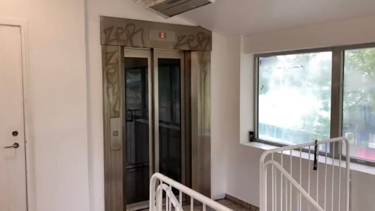 2019 KONE MonoSpace MRL Traction Elevator @ Handen Terminalen Parking, Handen, Sweden.