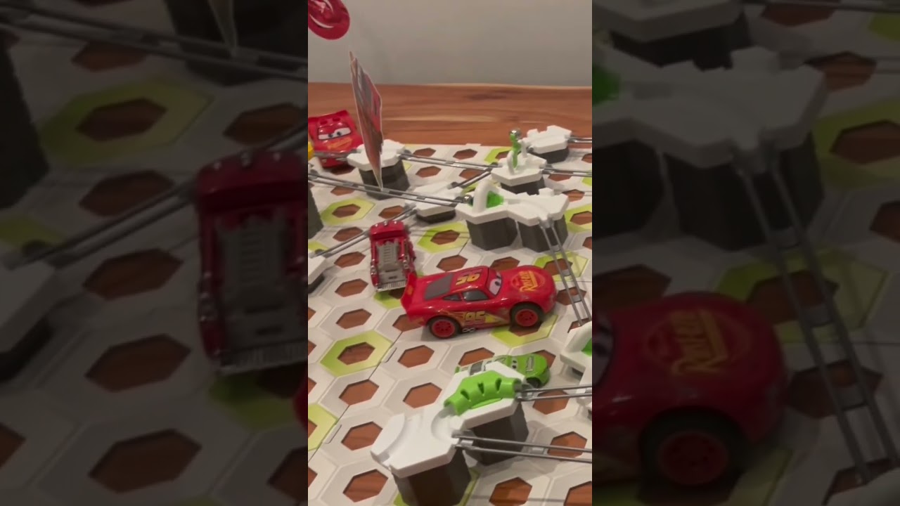 Gravitax Lightning McQueen Track. Amazing Track