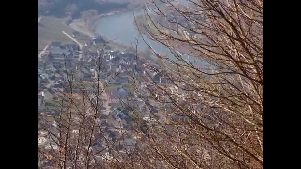 Bruttig-Fankel , Wanderweg zum Eisernen Mast .