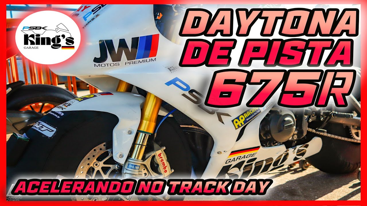 Kings Garage PSBK - Triumph Daytona 675R acelerando no Megaspace
