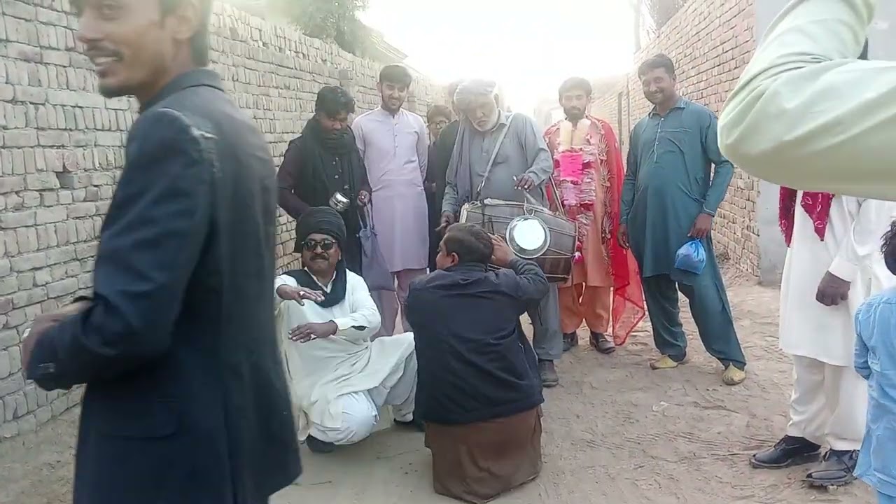 Bhai ko nika Mubarak ho