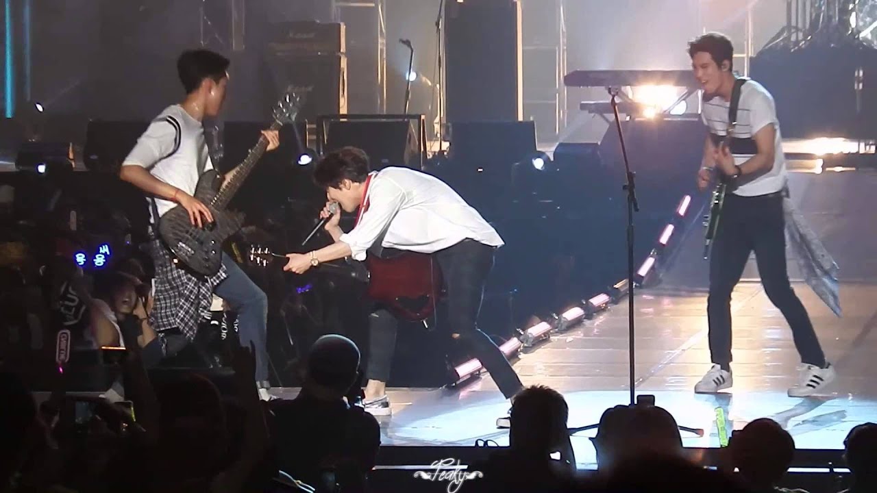 FanCam 150517 FNC Kingdom HK YongHwa Focus by Teaky