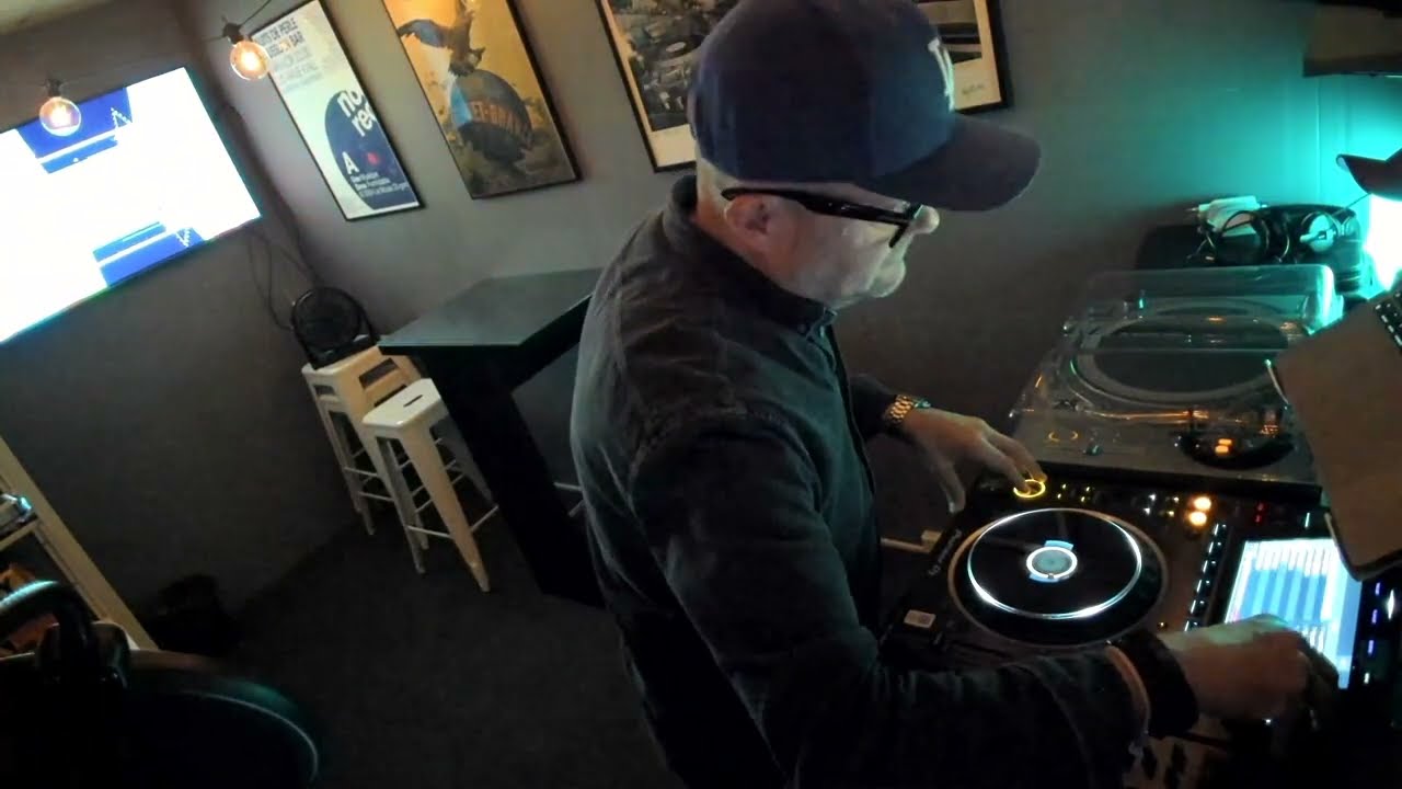 Plastic Royale - House of Groove #127 Live at NDC Radio 20250925