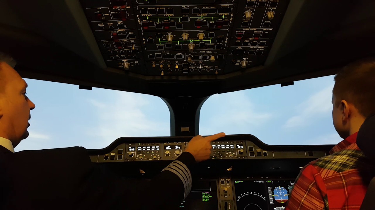 Finnair A350 -simulaattori