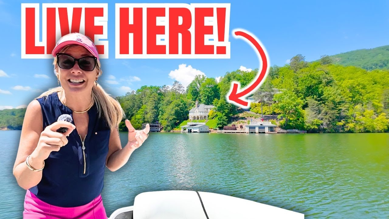 Charming Town Near ASHEVILLE NC that's ON A LAKE!