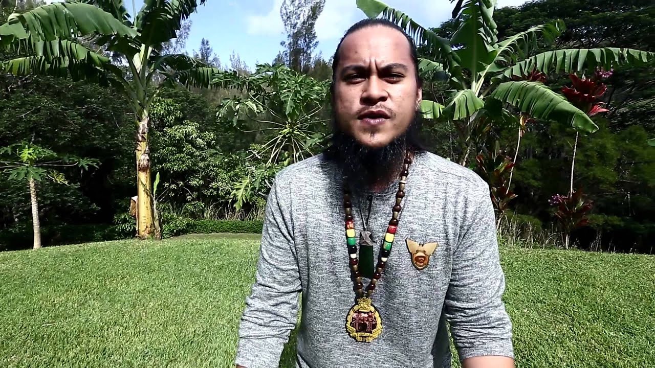 Lion Fiyah feat. J Boog - Love Love [Official Video 2015]