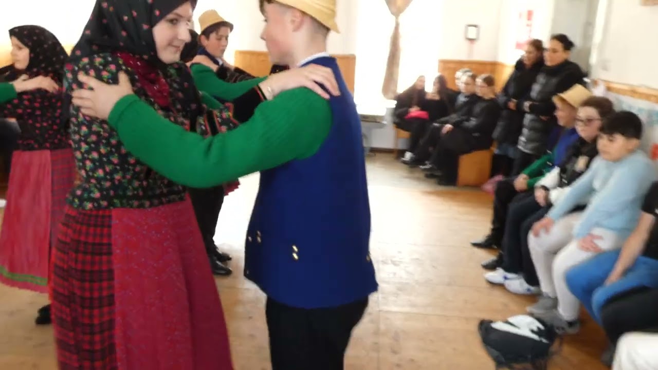 Sz&eacute;ki cs&aacute;rd&aacute;s