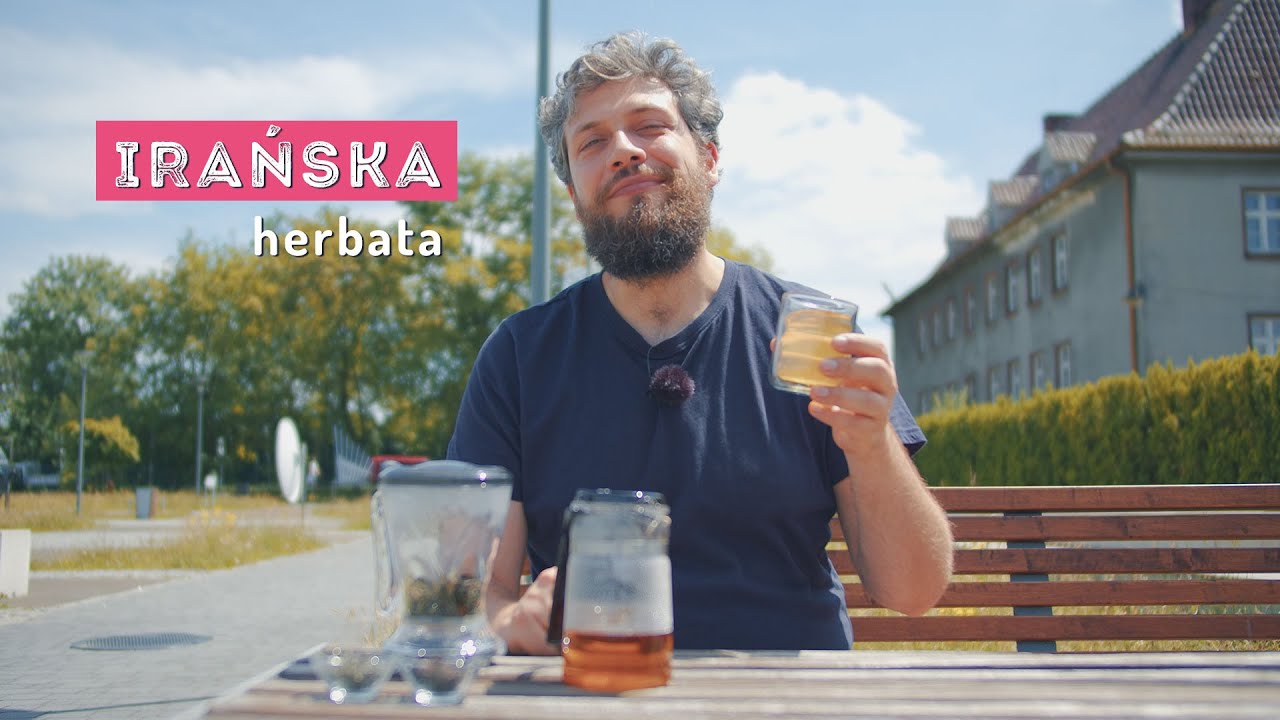 Herbata z Iranu – jak smakuje, jak ją parzyć i czy warto kupić perską herbatę?