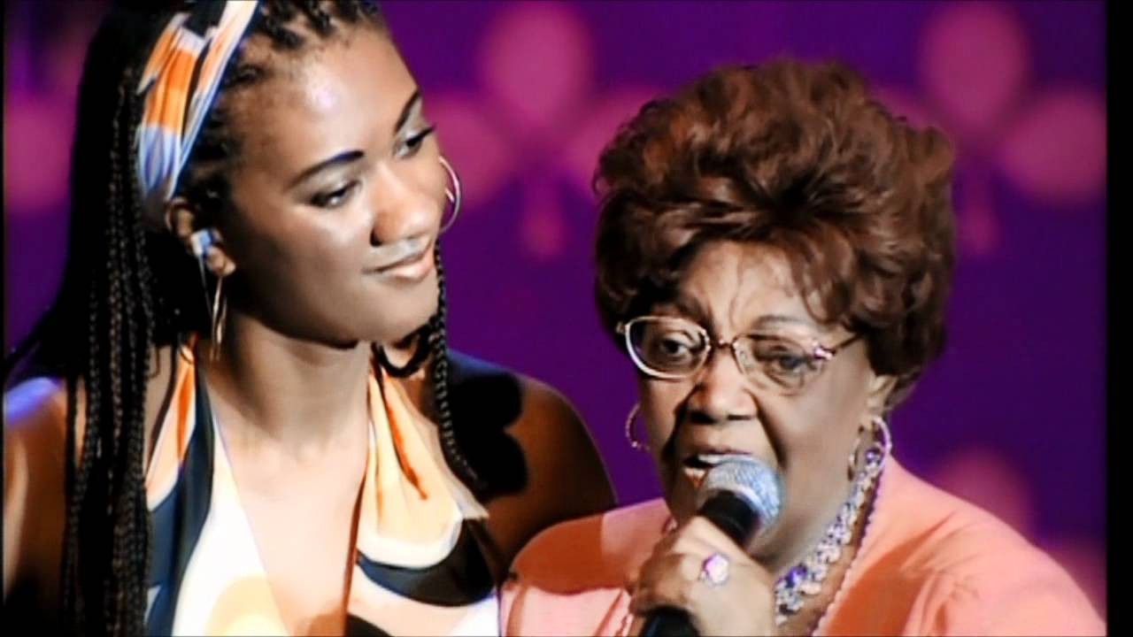 Acreditar - Dona Ivone Lara & Nilze Carvalho HD