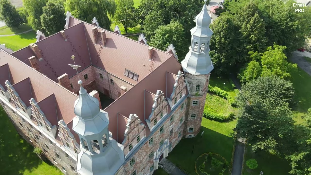 Pałac Fryderyka von Oppersdorffa w Polskiej Cerekwi   lipiec 2022 (4K)