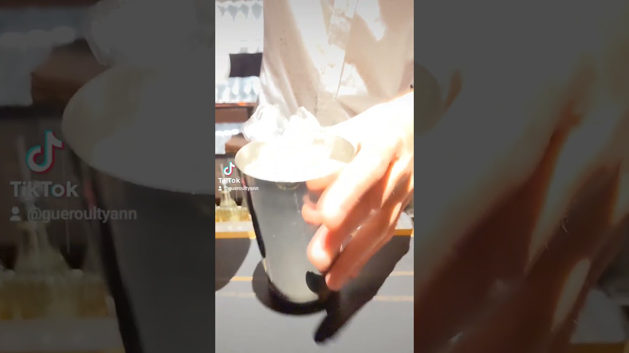 Making a Caipirinha! #cocktail #caipirinha #brazil #cocktailporn
