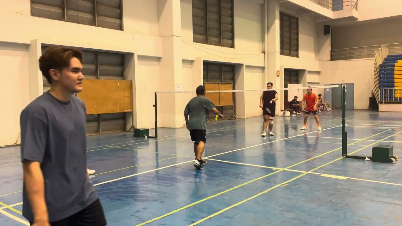 ตู้ตีแบด พี่แจ๊ค พี่เอม พี่โฟน ตู้ สนาม อบจ.อ่างทอง เกมส์ 2/1