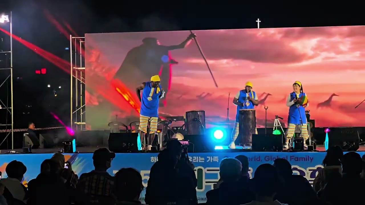 Global Art Festival in Gwangju 251026 Military with new member.