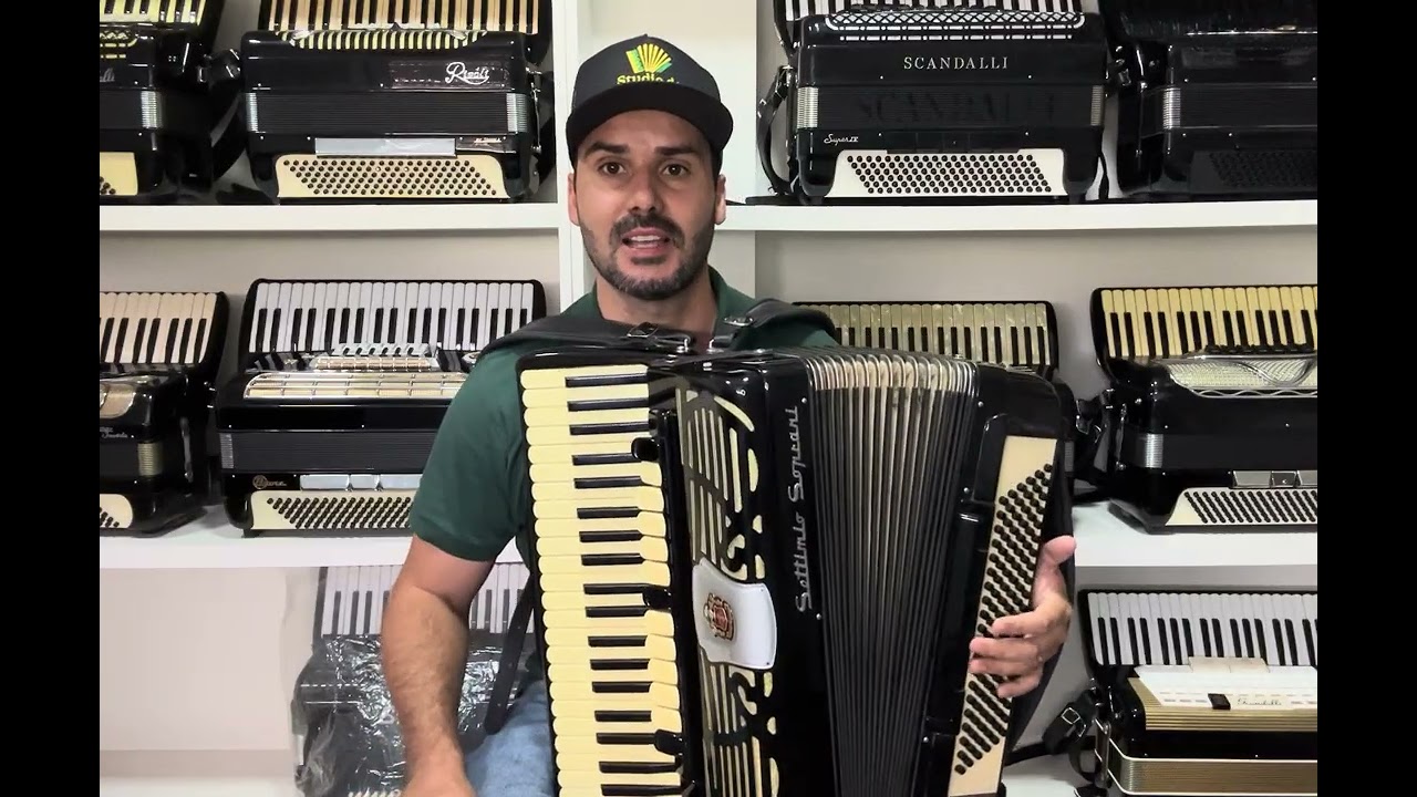  À venda Acordeon  Settimio Soprani 🇮🇹IMPECÁVEL 🪗 whatsApp 📲55 9 9697 4801. 