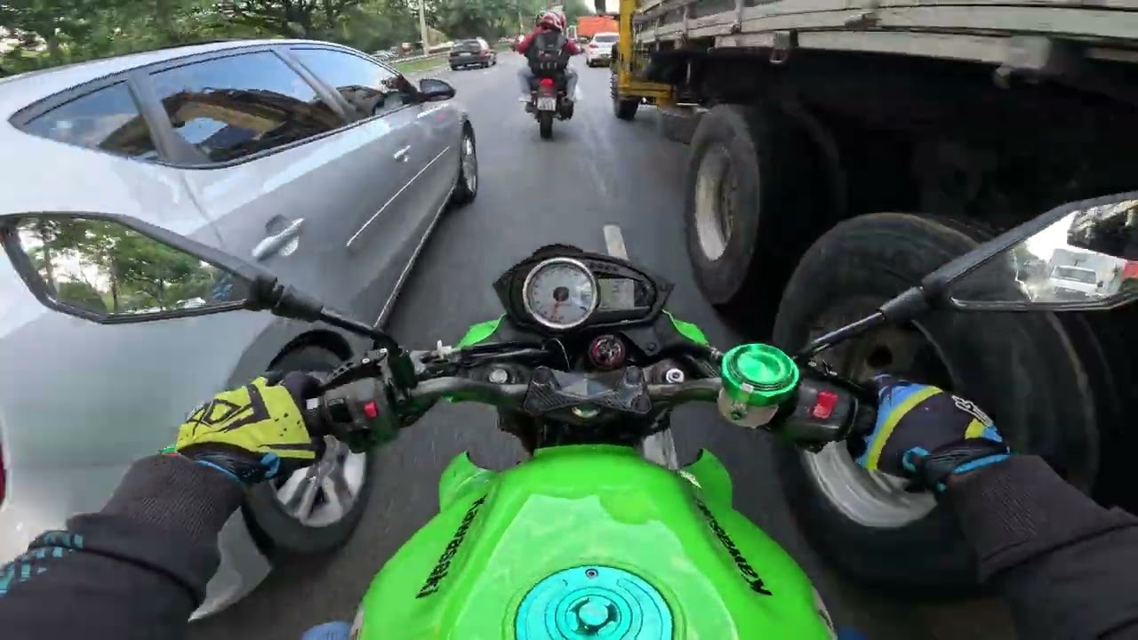 Concentração Total, Poucas Palavras, Só o Som Do Escape Kawasaki z750