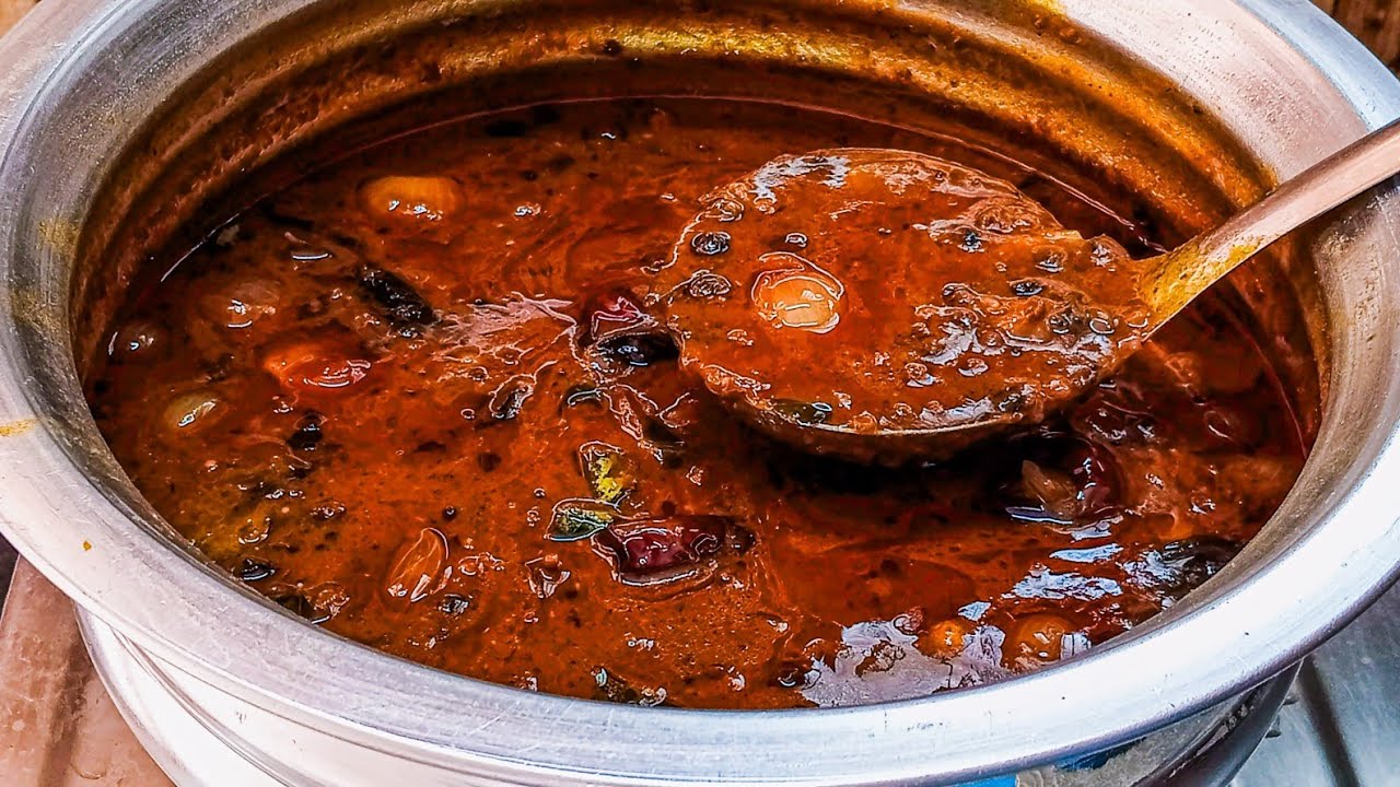வத்தக்குழம்பு இப்படி ஒரு முறை செய்து பாருங்க ஒரு சொட்டு கூட மிஞ்சாது