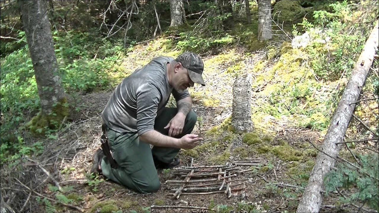 LtWright's Gary Wines Bushcrafter, Live cage trap and modified peg trap