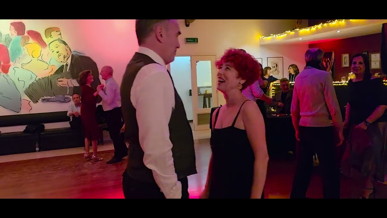 Milonga del Viernes, Porto, Portugal, 19/12/25. TDJ: Lisbeth Mendivelso (VEN)
