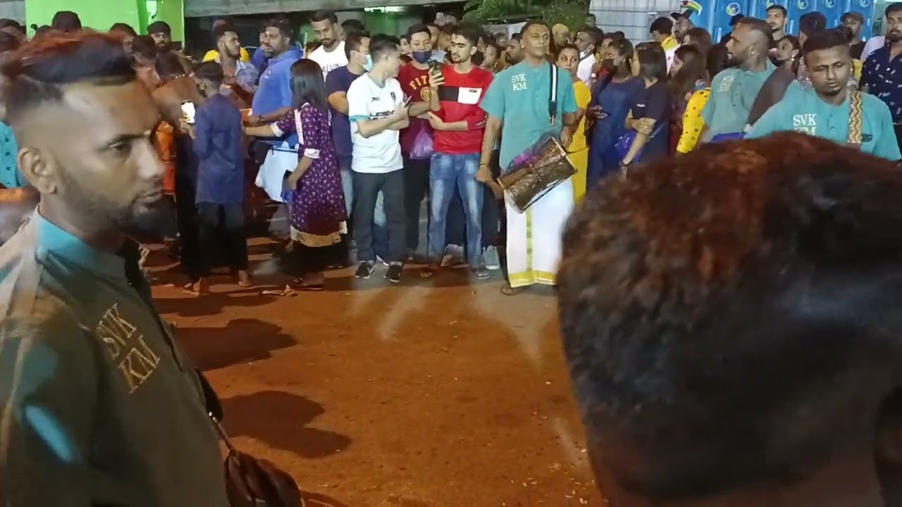 #MadhagajaVahanaiyan Kaval Munian Urumi Melam And Sabari Veera Karupar Urumi Melam At Batu Cave 2K23