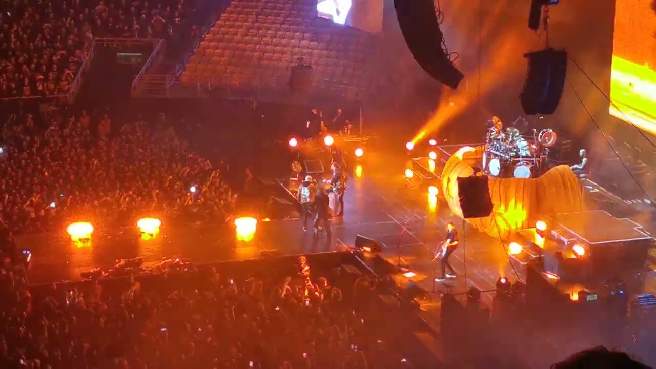 Helloween - Eagle Fly Free (Chile 2022)