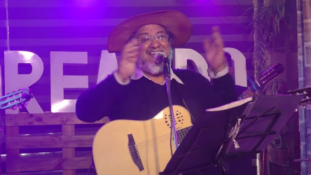 Juan Enrique Jurado - Ojos de cielo (Huayño)