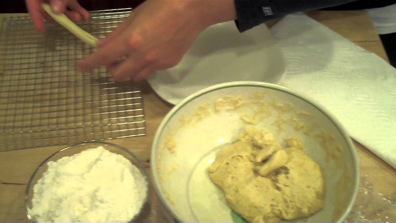 Lebanese Macaroons!!! Glazed Semolina & Anise Fingers by DedeMed