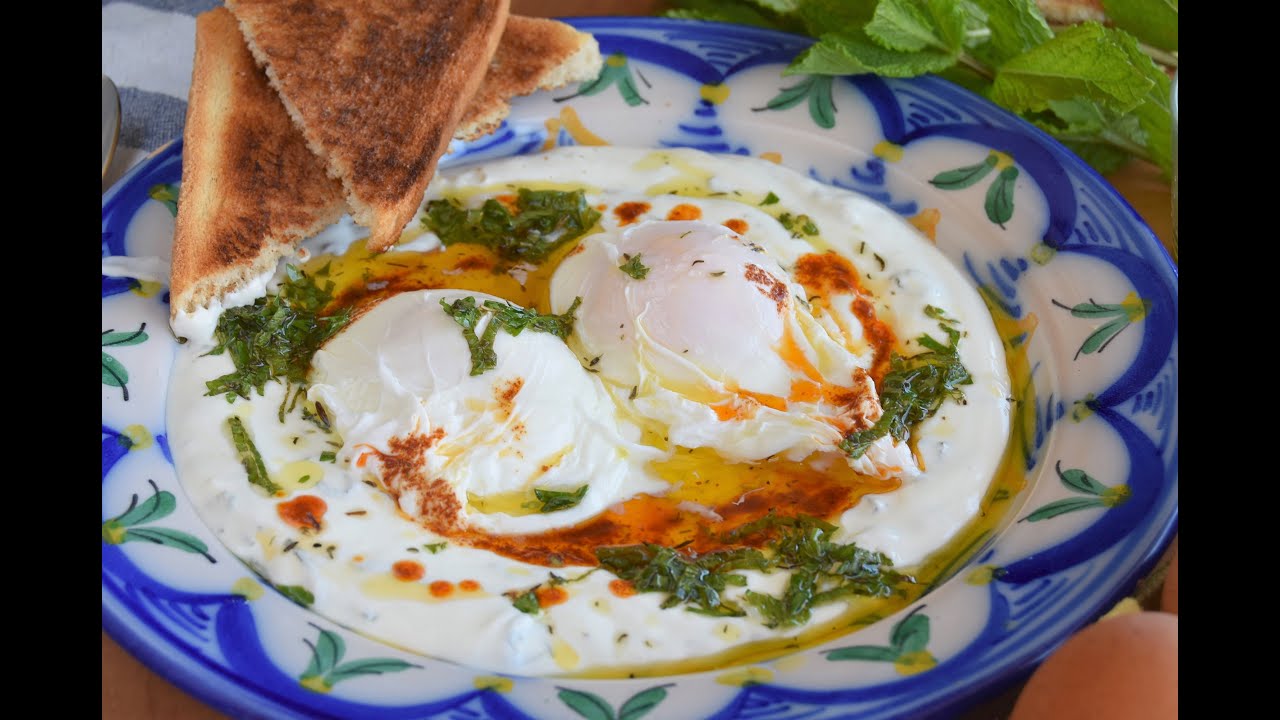 👌 HUEVOS TURCOS ESCALFADOS O ÇILBIR