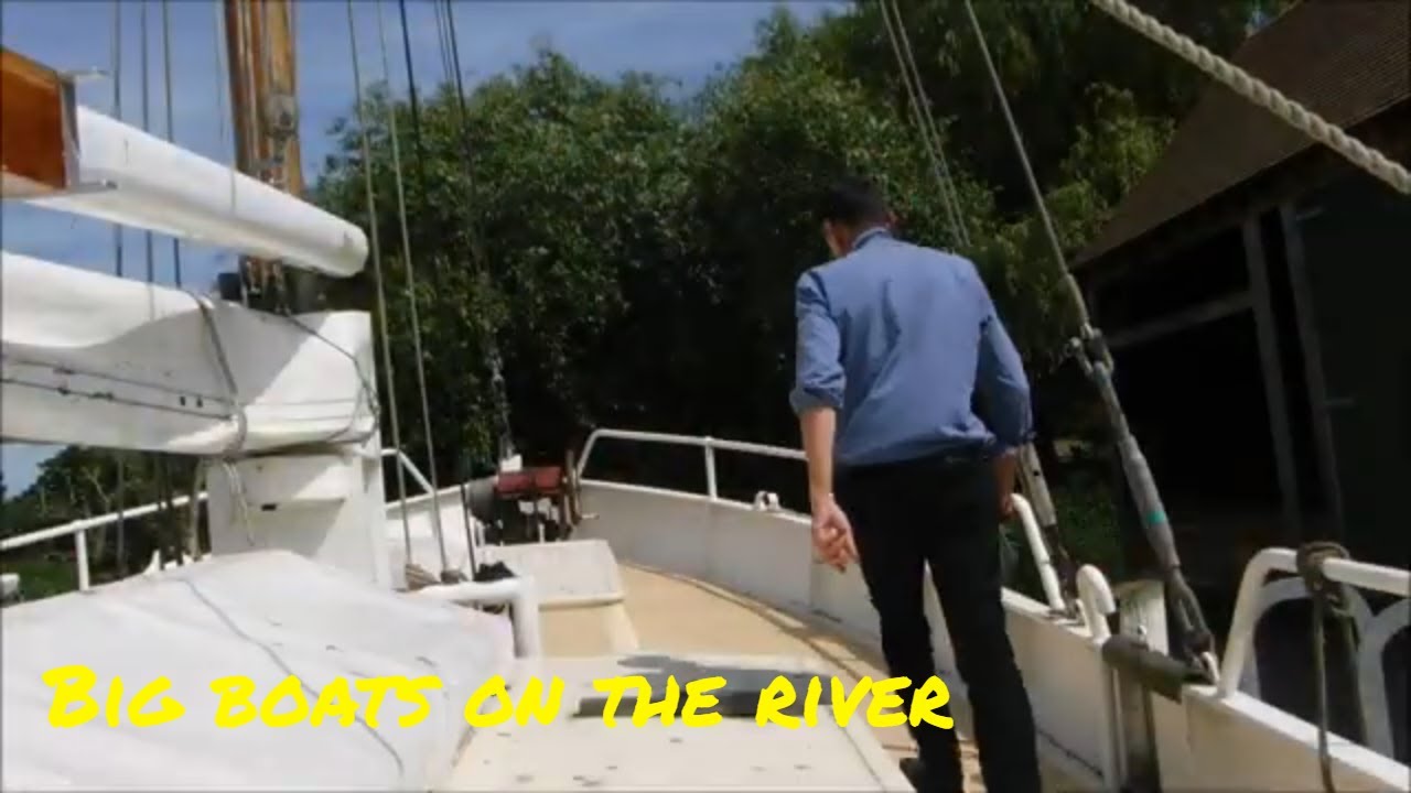 big, boats, cabin cruise, river, stour, sandwich Kent, lake, little boat  life, chillout,