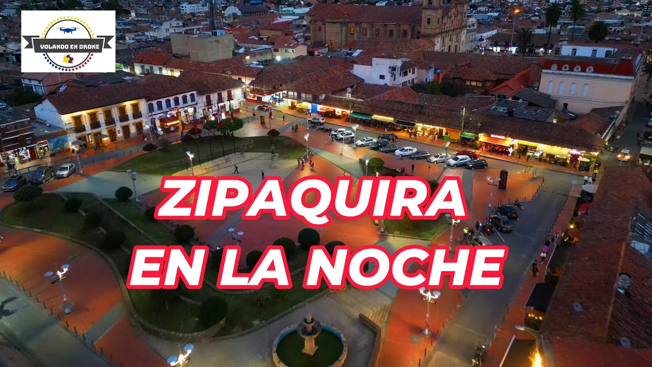 VOLANDO EN DRONE 4K - ZIPAQUIRA EN LA NOCHE