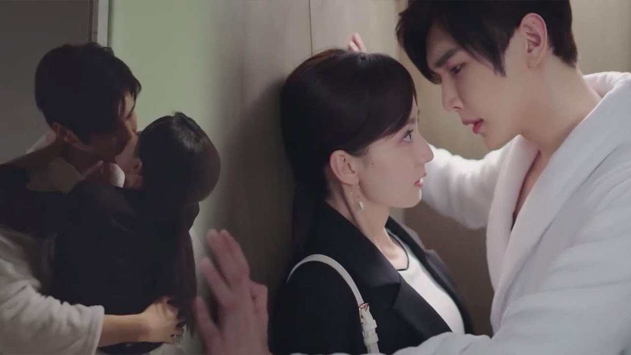 速看EP07🍀灰姑娘想逃走被霸总困在怀里，强势扯衣激吻补偿他，关键时刻掉链子，竟然绑住他逃走！🍀大约是爱2 