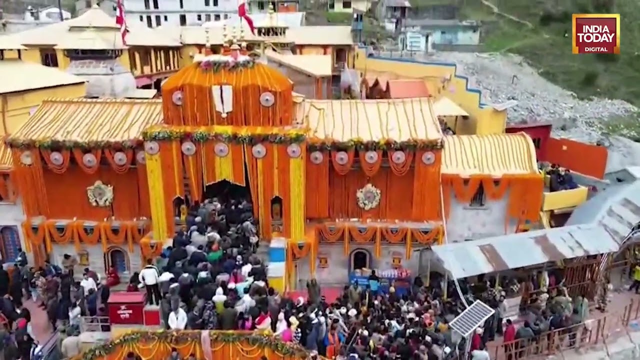 Badrinath News: 15 Tonnes Of Flowers Adorn Badrinath Temple As Portals Reopen To Devotees Today