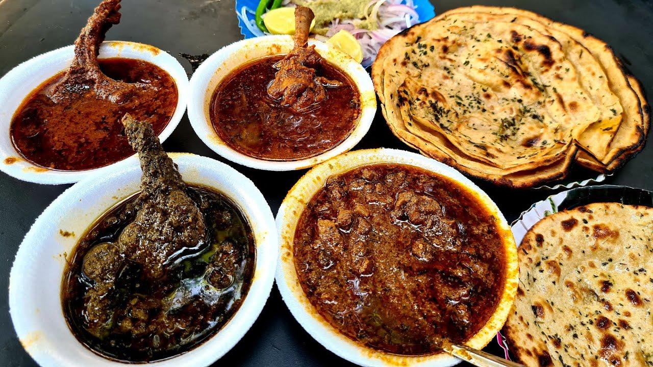 Sardar Ji Ka Special SAAG MEAT aur KEEMA KALEJI with CHICKEN CURRY & MUTTON CURRY. Delhi Street Food