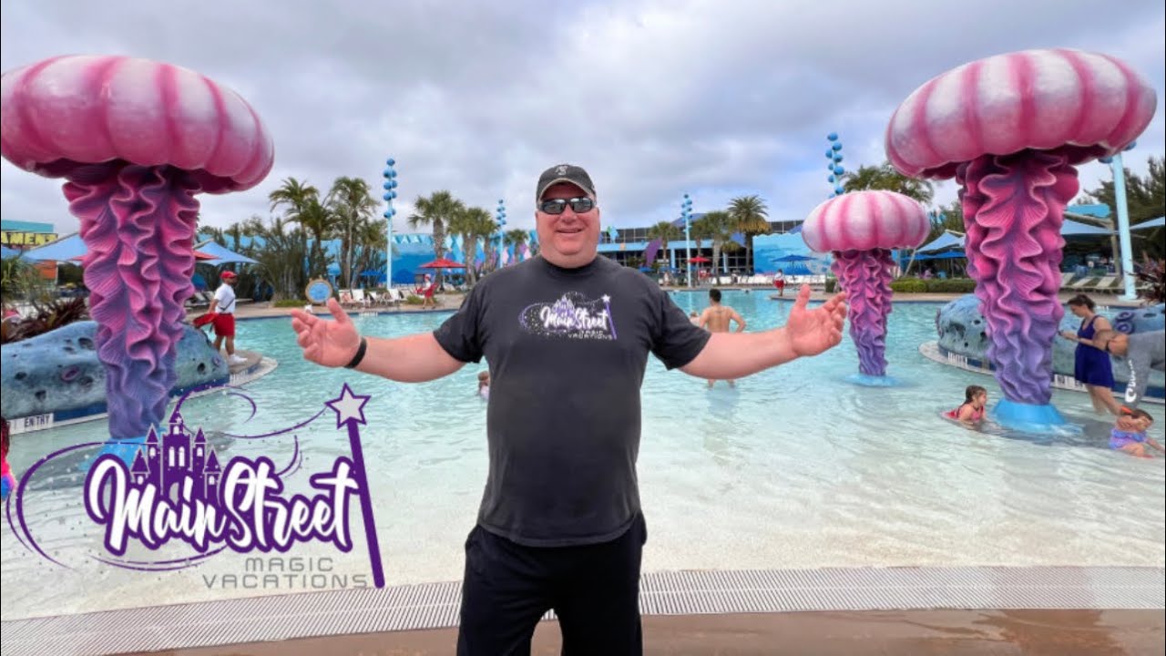 Disney’s Art of Animation Resort Main Pool walkthrough (The Big Blue Pool).