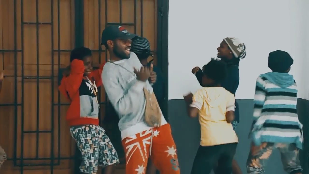 Kau Wanita Terinda - Official MV 2020
