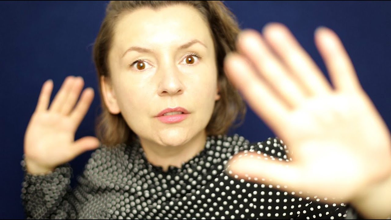 ASMR po polsku. Oczyszczam Twoją energię/Ruchy dłoni/Niezrozumiałe szepty (polish whisper, roleplay)