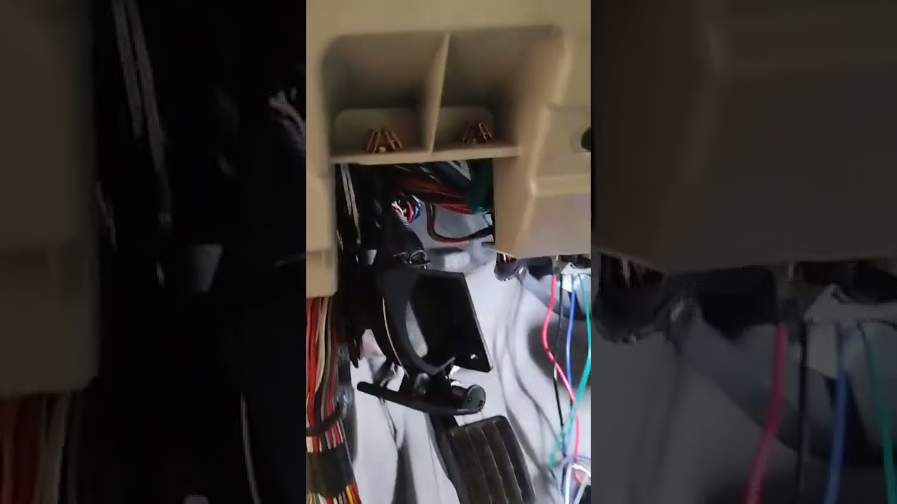 reemplazo de amplificador a Buick enclave...