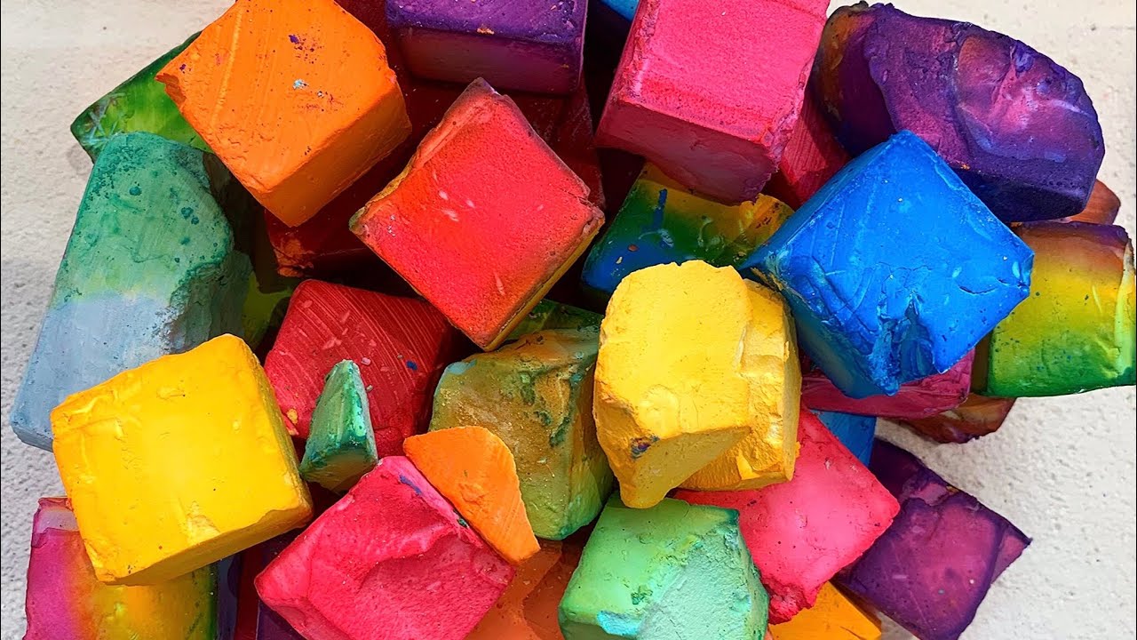 ASMR | dyed gym chalk | colourful | different textures | crunchy | powdery | gritty | relaxing