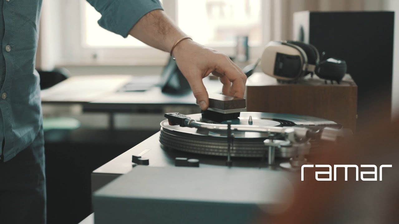RECORD CLEANING: RAMAR - Unique record cleaning brushes handmade in Berlin