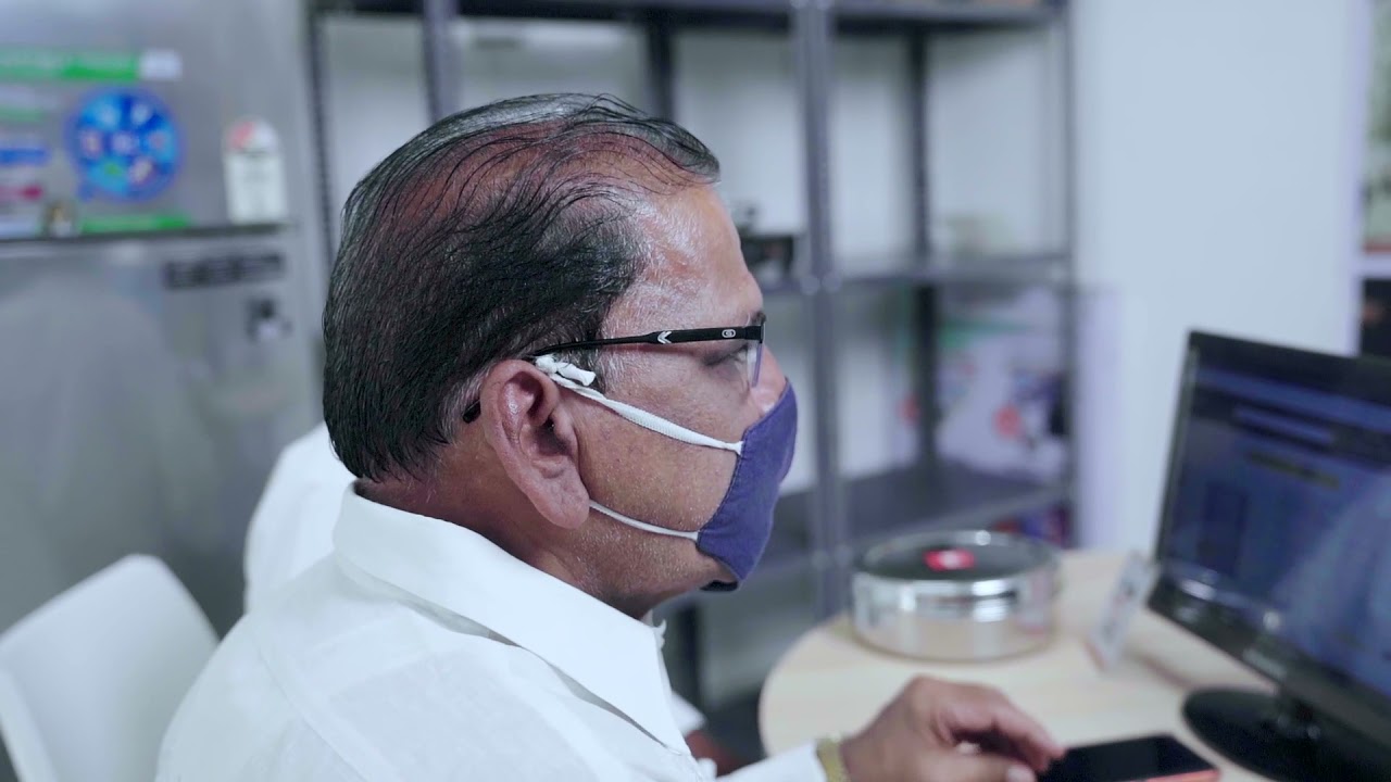 #MeriPehliDiwali : Amazon Easy Store owner delighting customers with a human touch | Rashid Shaikh