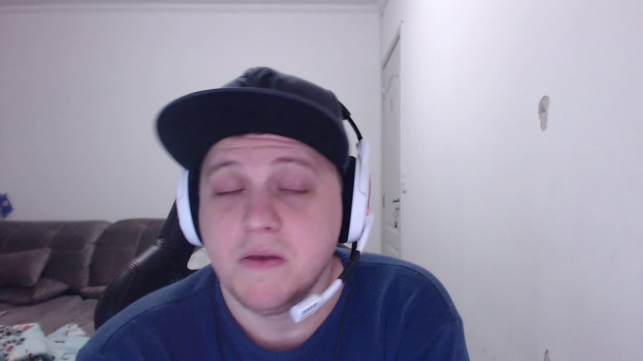 AXT DESEJANDO MAL AO FILHO DO SKIPNHO